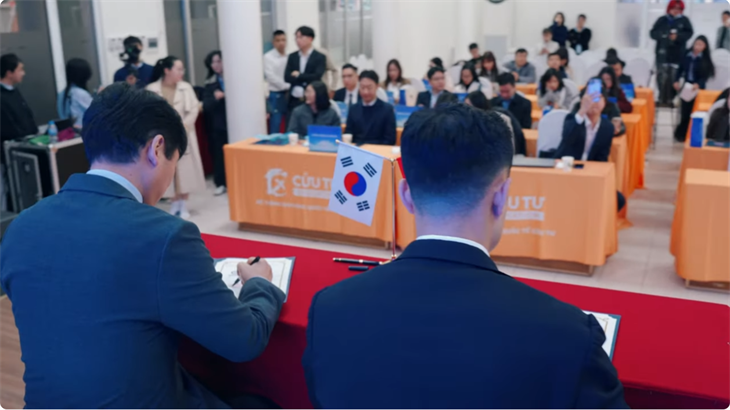 베트남 CUU TU 유학원 주최 김해대학교 유학원 박람회